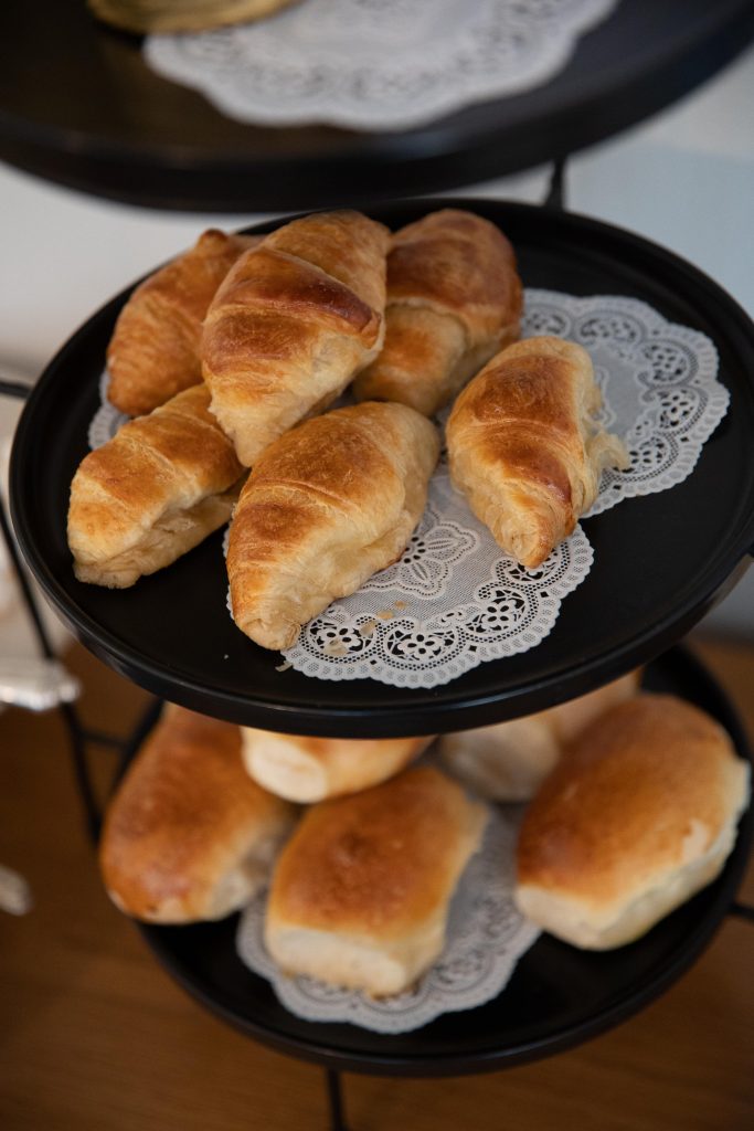 luxurious-breakfast