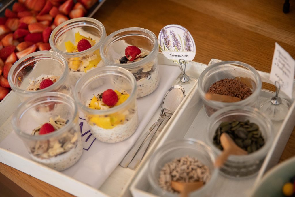 luxurious-breakfast